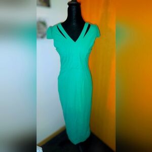 NWOT, Women's Size M ChicMe dress